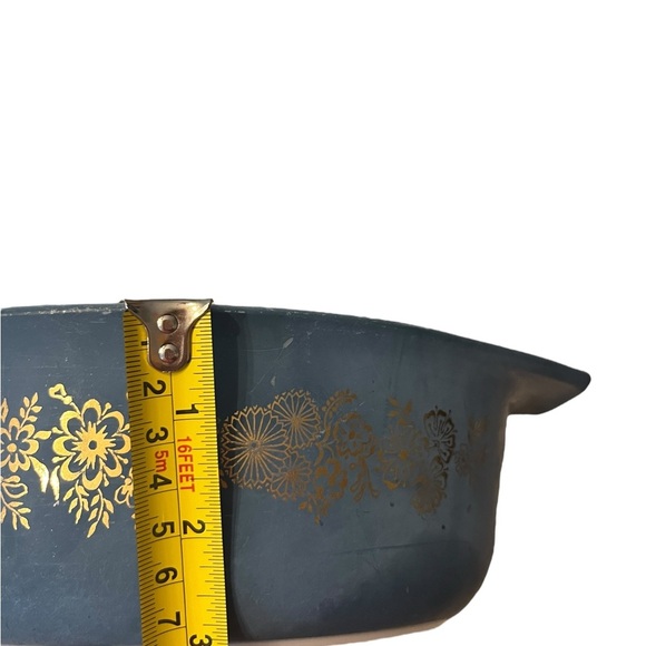 Pyrex Golden Bouquet 1.5 qt Blue and Gold Casserole Dish (1965) - Picture 11 of 11